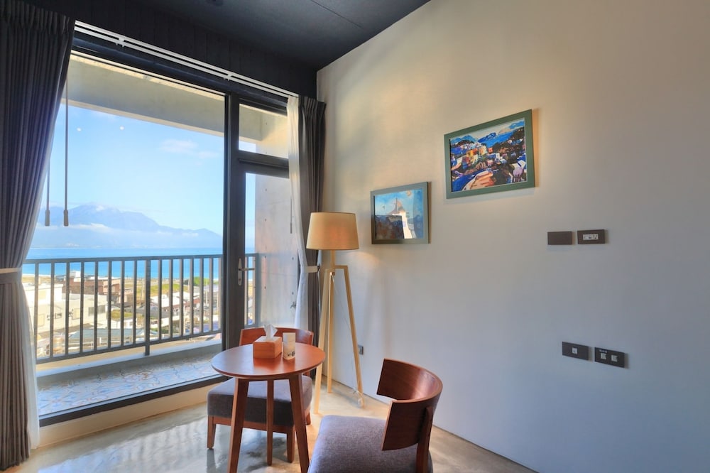 Deluxe Double Room, Non Smoking, Ocean View photo 3