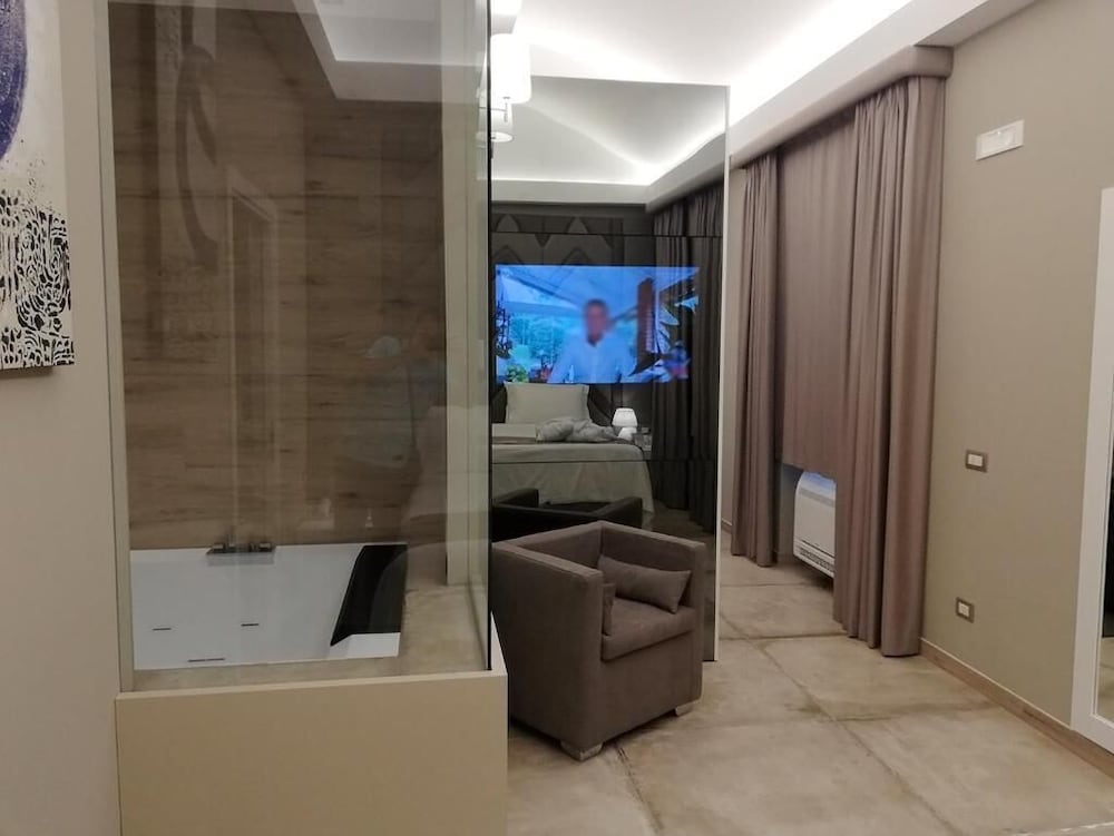 Family Triple Room - Photo 10
