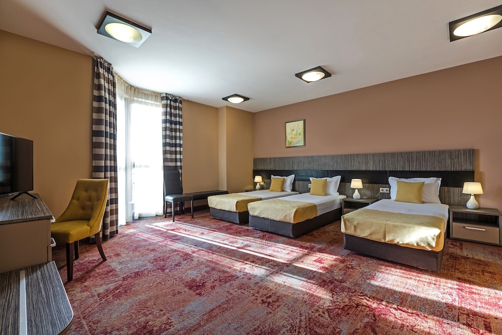 Triple Room photo 1