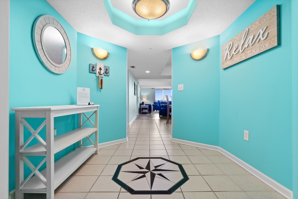 Condo, 4 Bedrooms