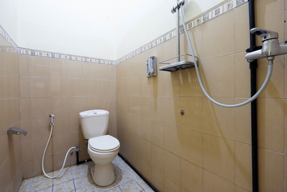 Twin Room - Photo 3