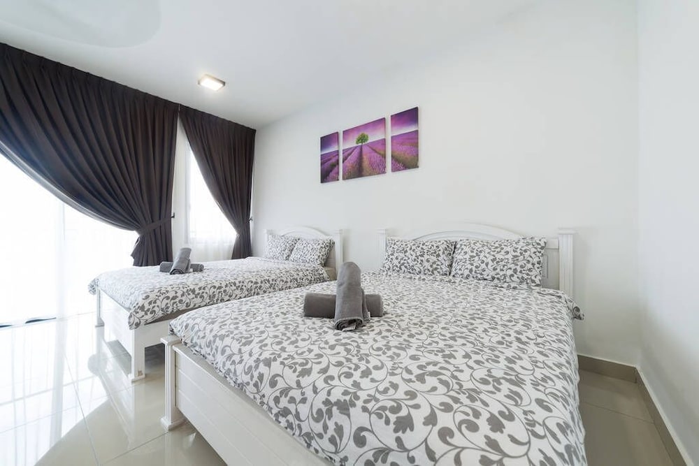 Comfort Quadruple Room
