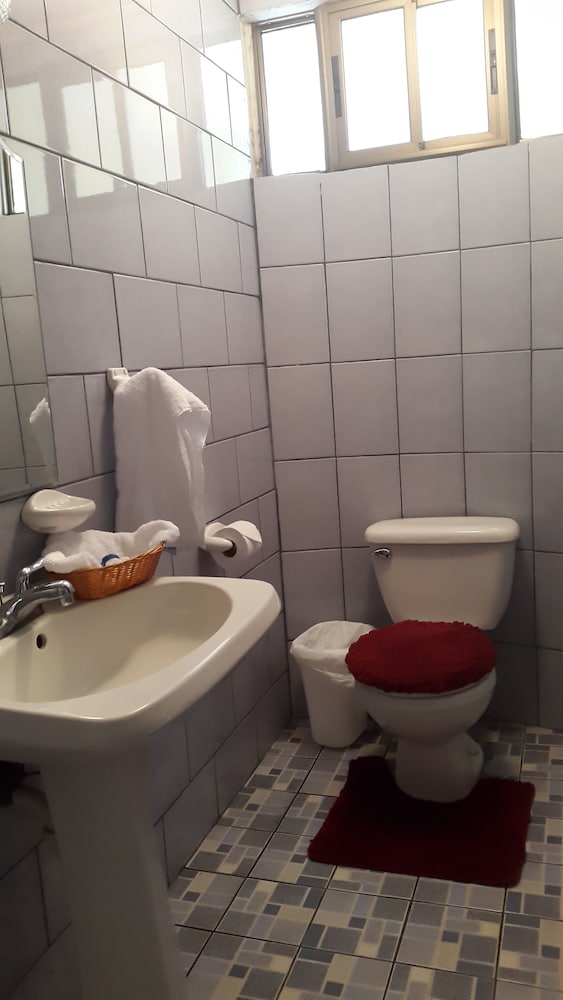 Premier Triple Room, 1 Bedroom, Non Smoking, Garden View photo 3