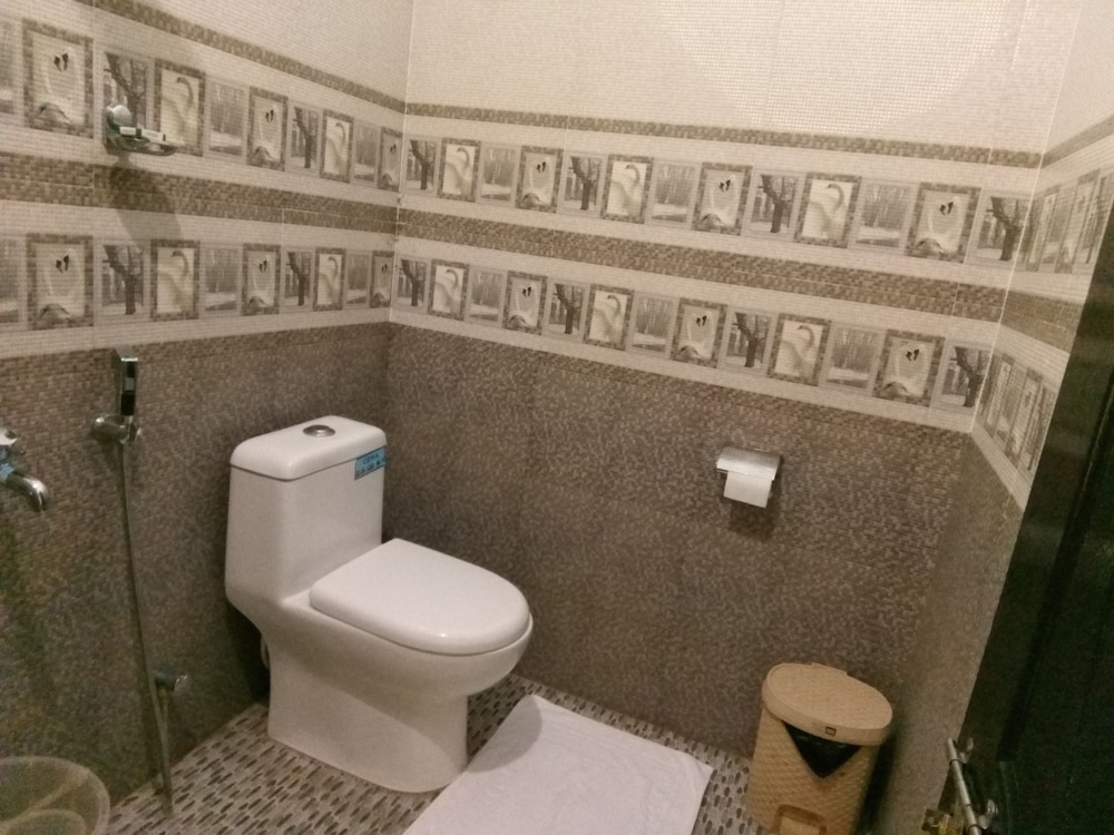 Deluxe Room, 1 Double Bed, Non Smoking photo 2