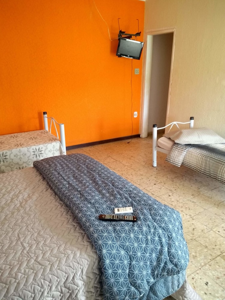 Triple Room, 3 Twin Beds photo 1