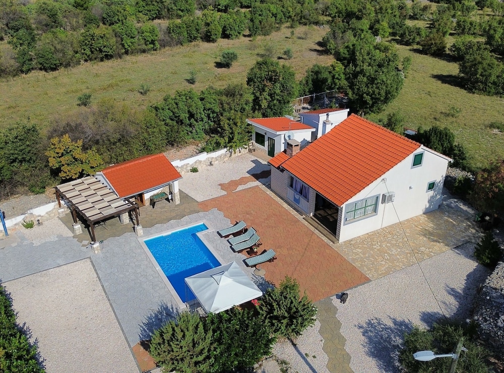 Villa (Two bedroom) photo 1