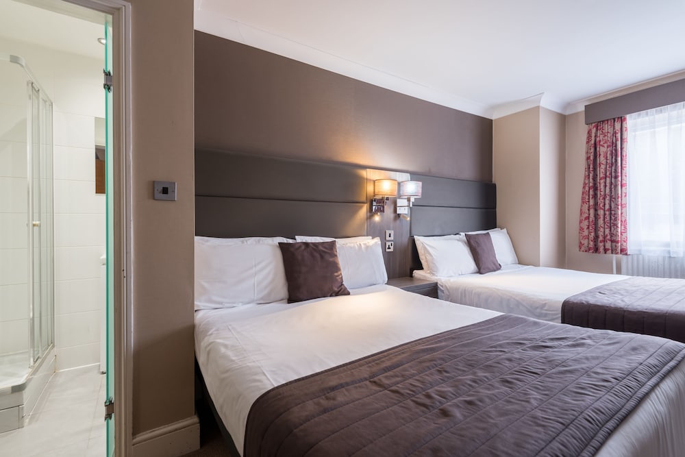 Quadruple Room photo 1