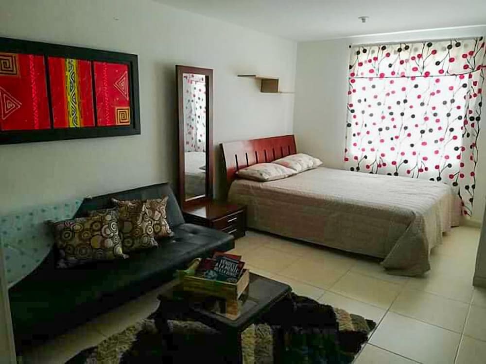 Family Cabin, 2 Bedrooms photo 3