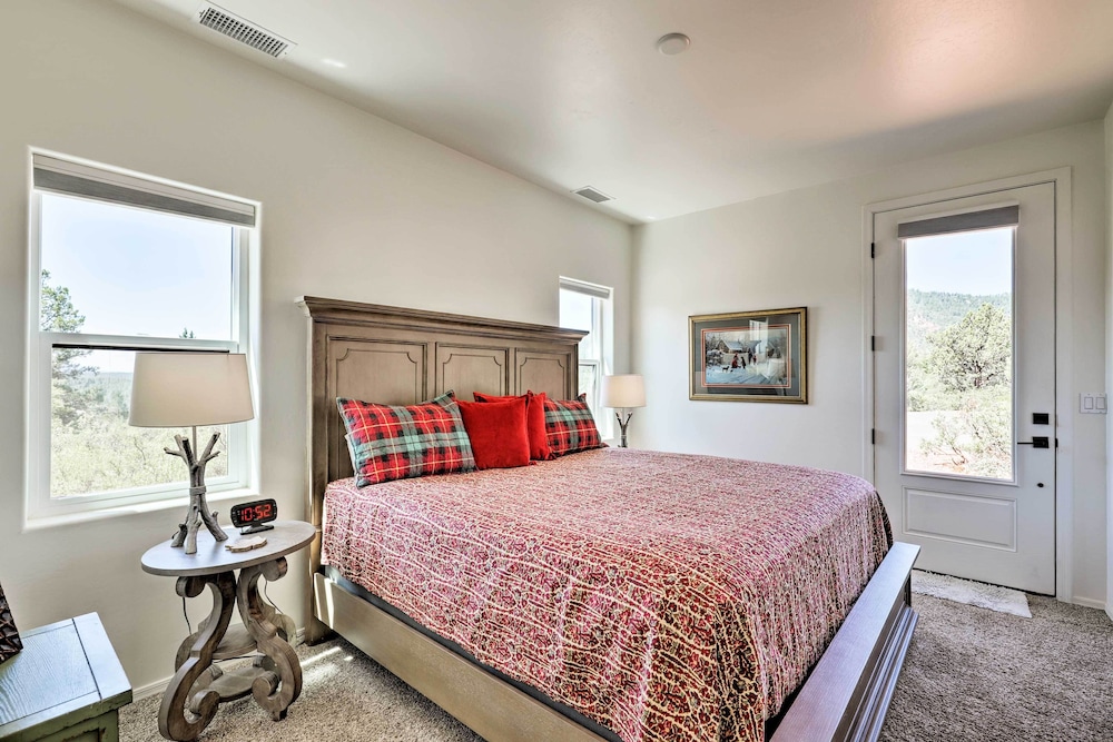 House (2 Bedrooms) photo 2