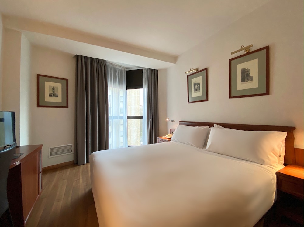 Economy Room photo 3