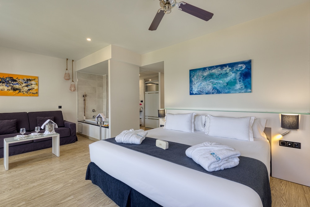 Suite, Vista al Mar (Ludica)