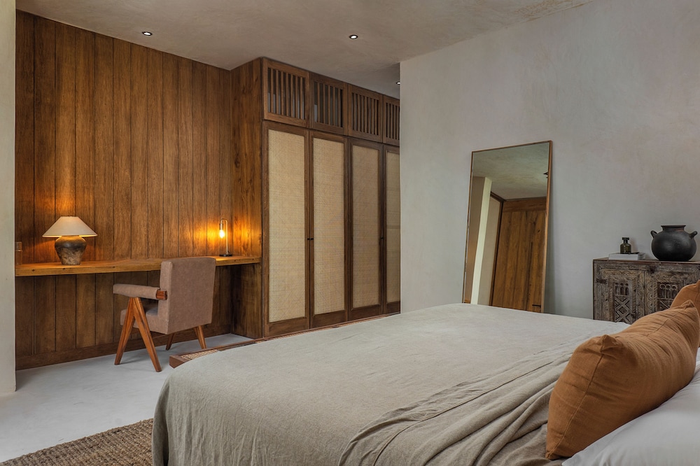Superior Villa, 3 Bedrooms, Pool View