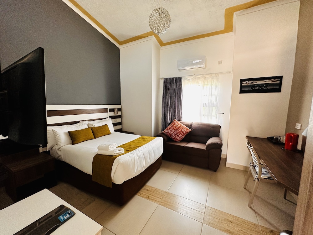 Standard Triple Room photo 3