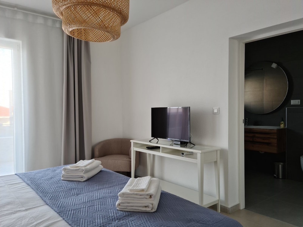 DONJI APT
