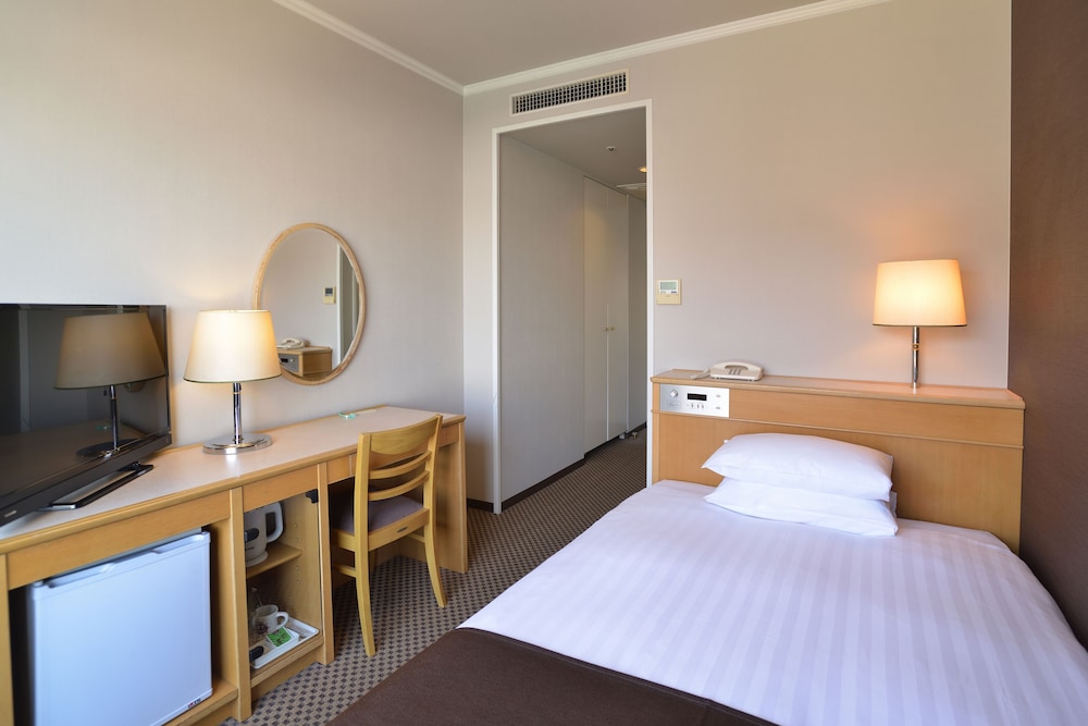 Double Room, Non Smoking, City View photo 2