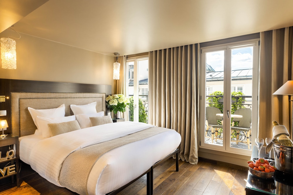 Junior Suite, Balcony photo 1