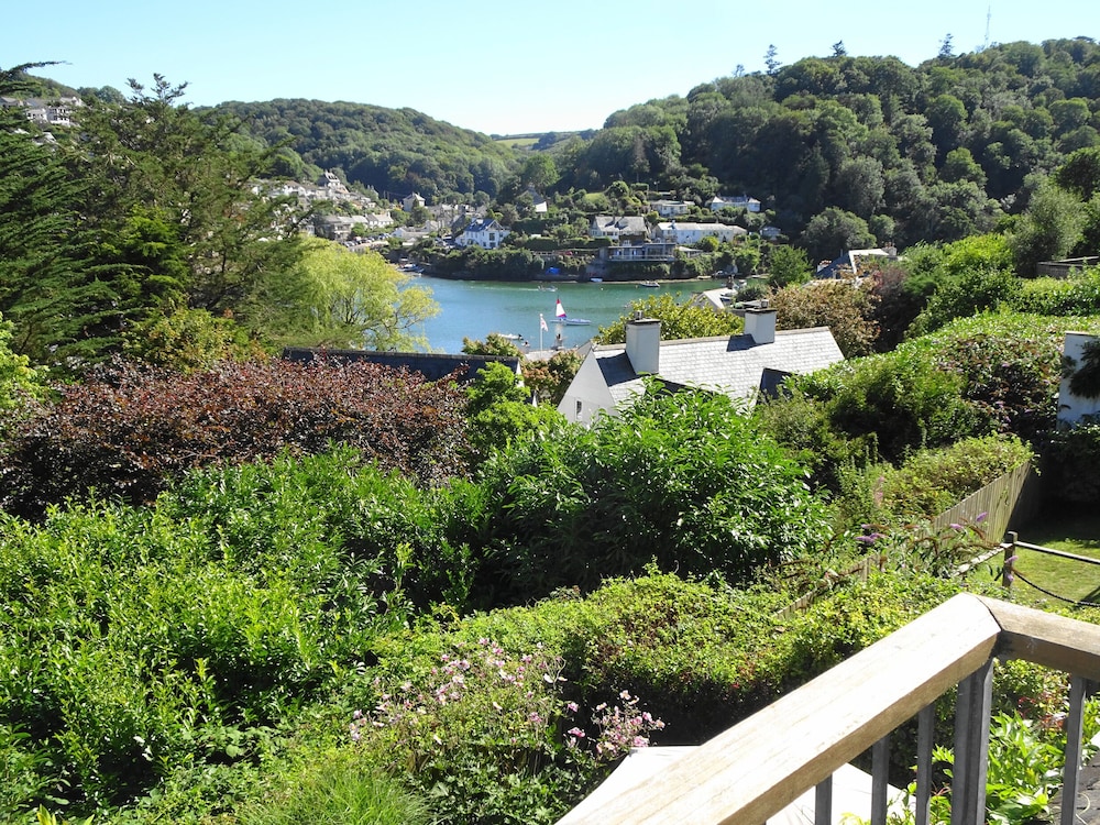 Cottage photo 1