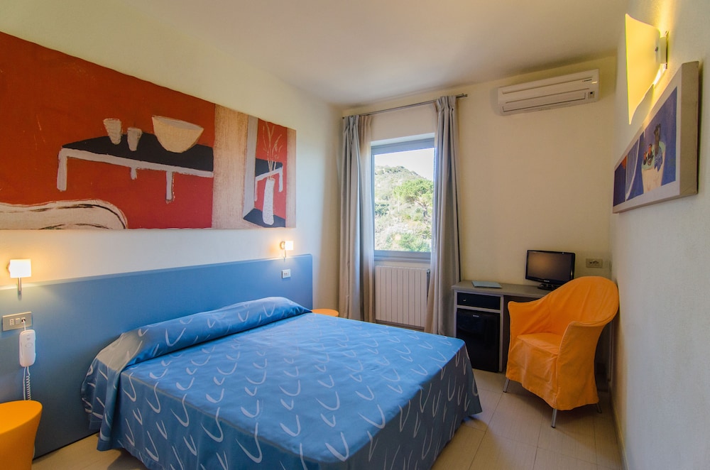 Comfort Double Room, Hill View