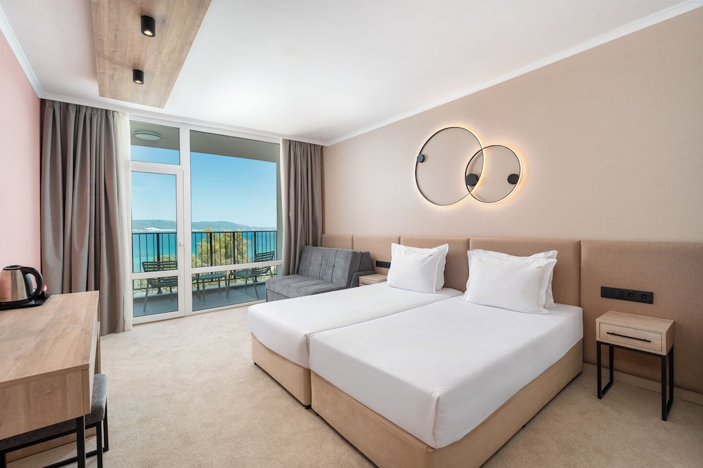 Deluxe Twin Room, Sea View