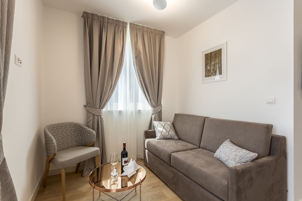Comfort Double or Twin Room - Ground Floor photo 2