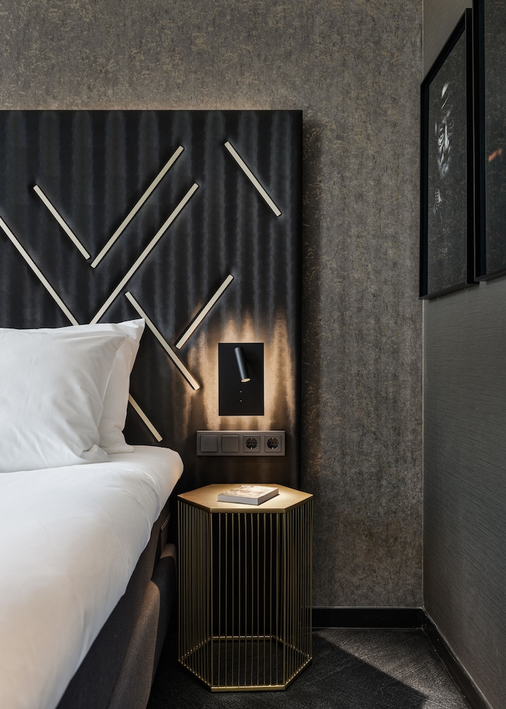 Deluxe Room, 1 Double Bed with Sofa bed photo 1