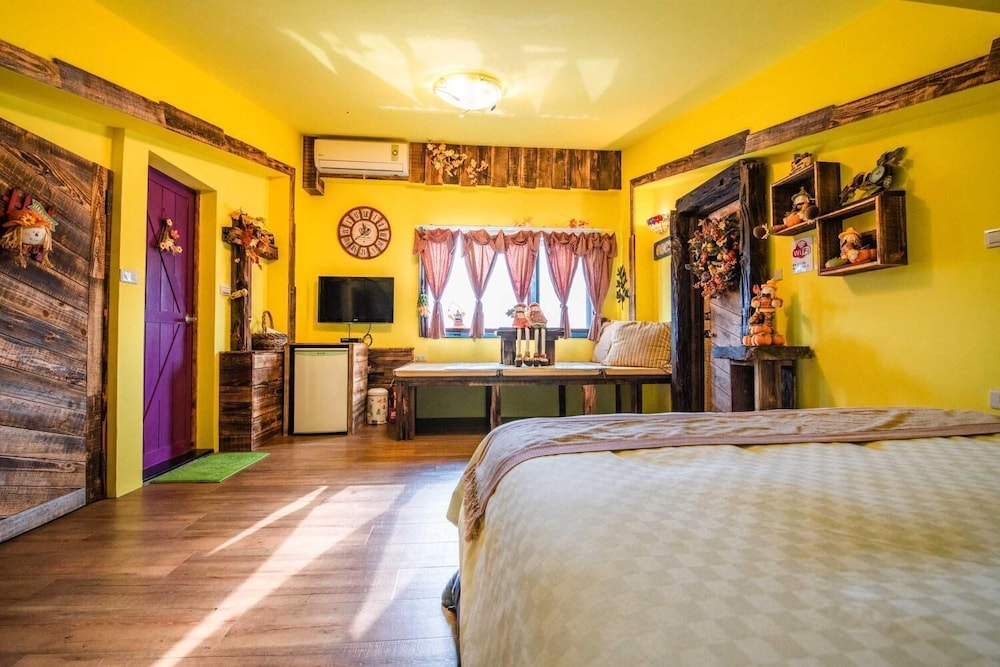 Standard Double Room, 1 Bedroom, Balcony, Mountain View photo 1
