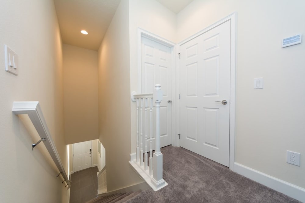 Townhome, 3 Bedrooms photo 3