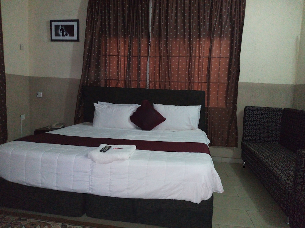 Economy Double Room photo 1