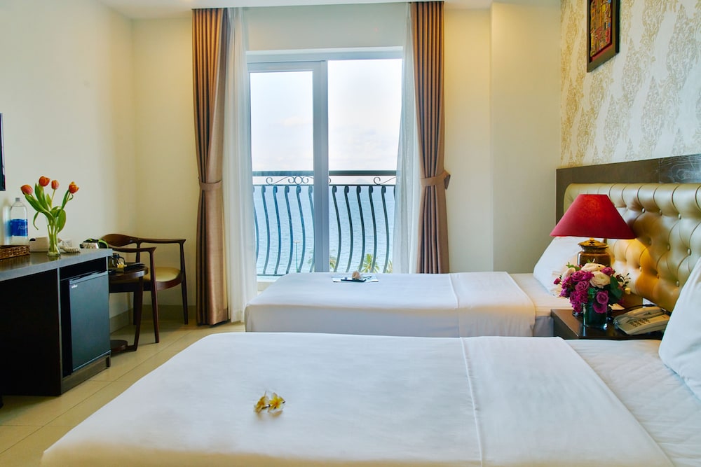 Executive Triple Room, Ocean View photo 2