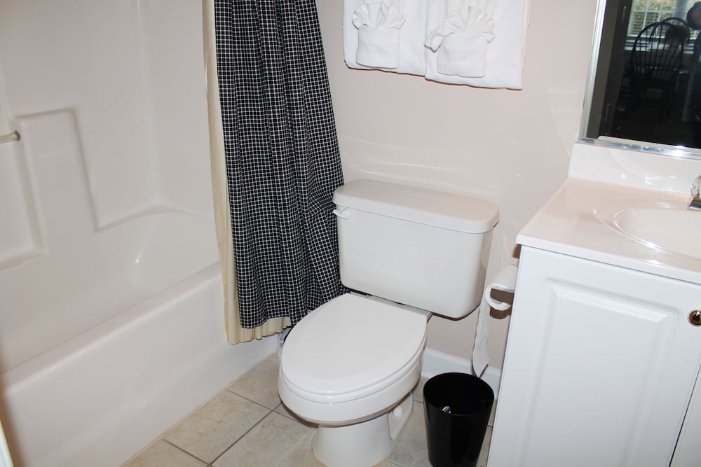Condo, Multiple Beds (614 Ironwood) photo 3
