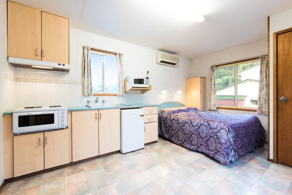 Standard Cabin photo 1