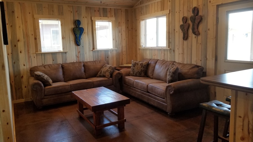 Cabin 5 photo 3