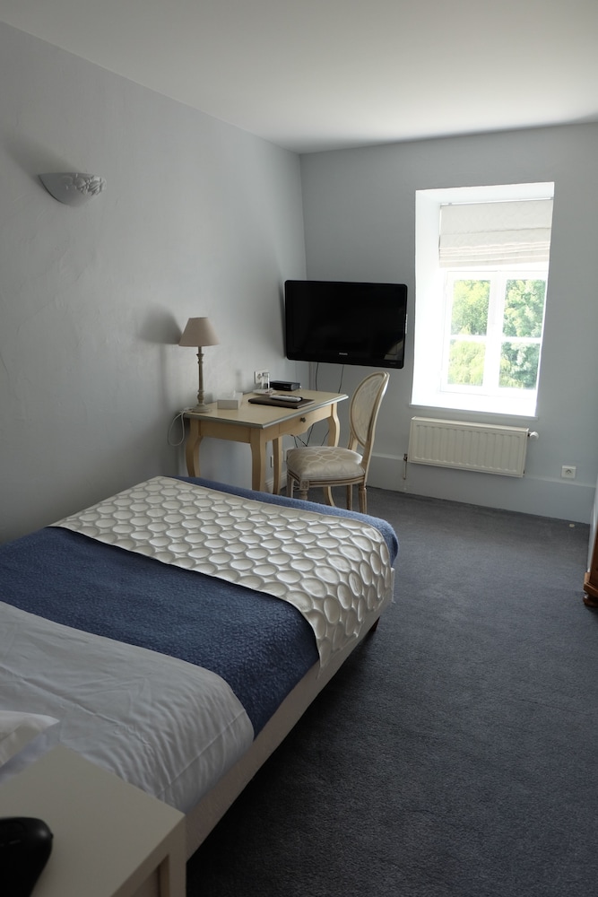 Single Room, 1 Large Twin Bed photo 1