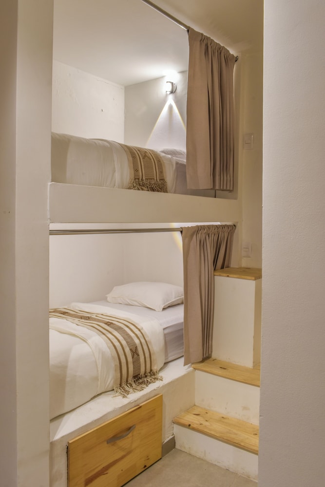 Comfort Shared Dormitory, Women only photo 1