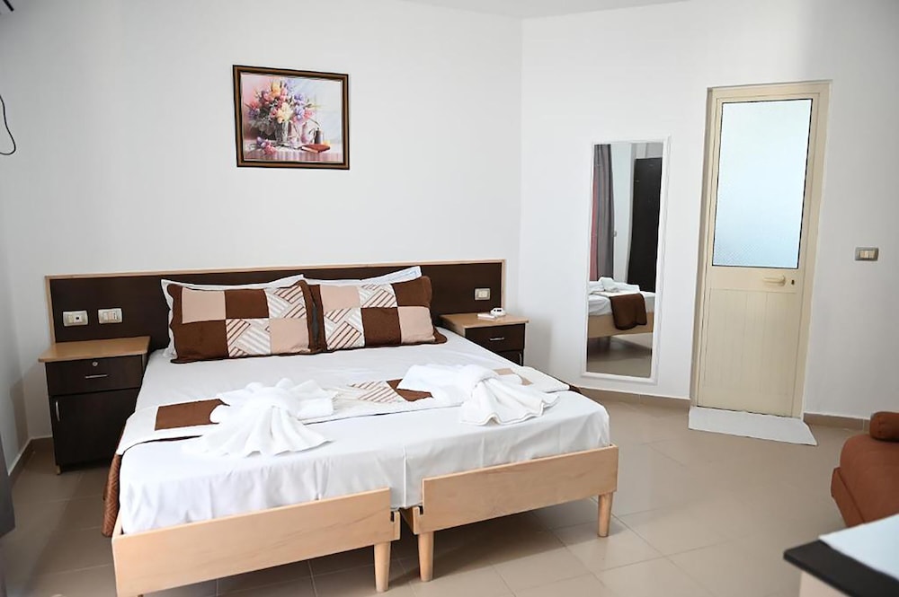 Double Room, Partial Sea View