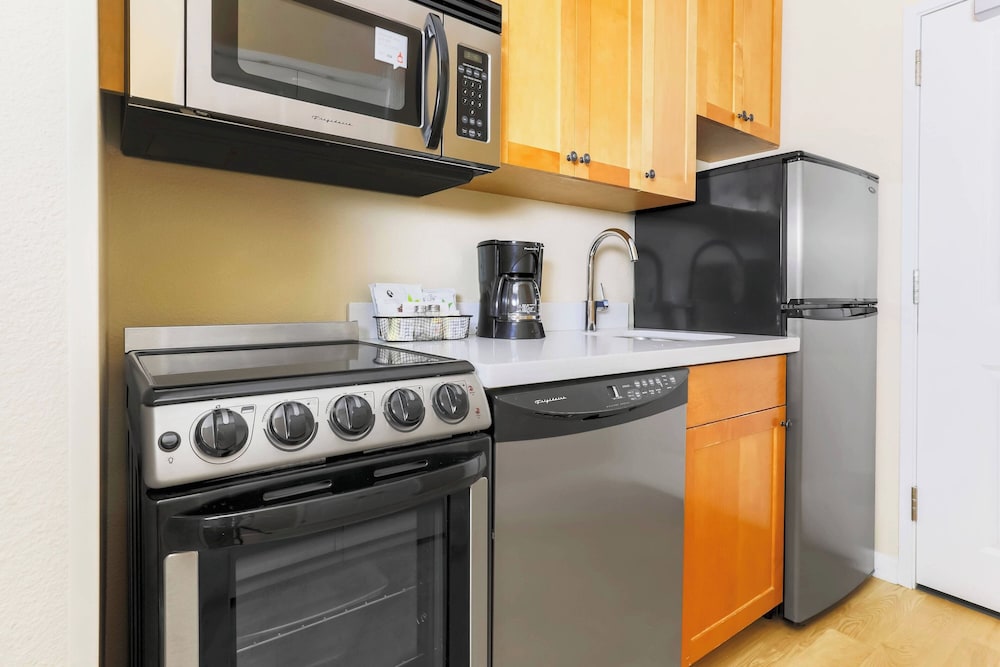 Suite, 1 Bedroom (Hearing Accessible) photo 3