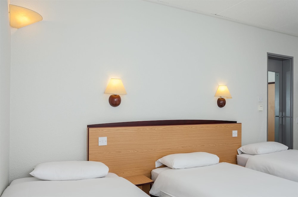 Standard Room, Multiple Beds
