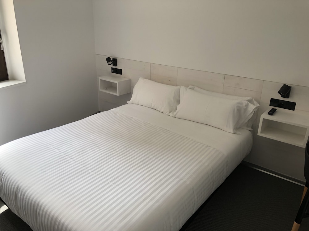 Economy Double Room - Photo 1