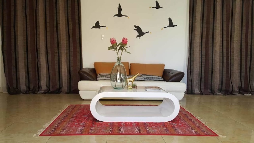 Executive Suite photo 2