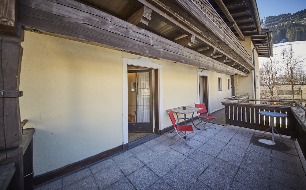 Apartment (Top 1) photo 2