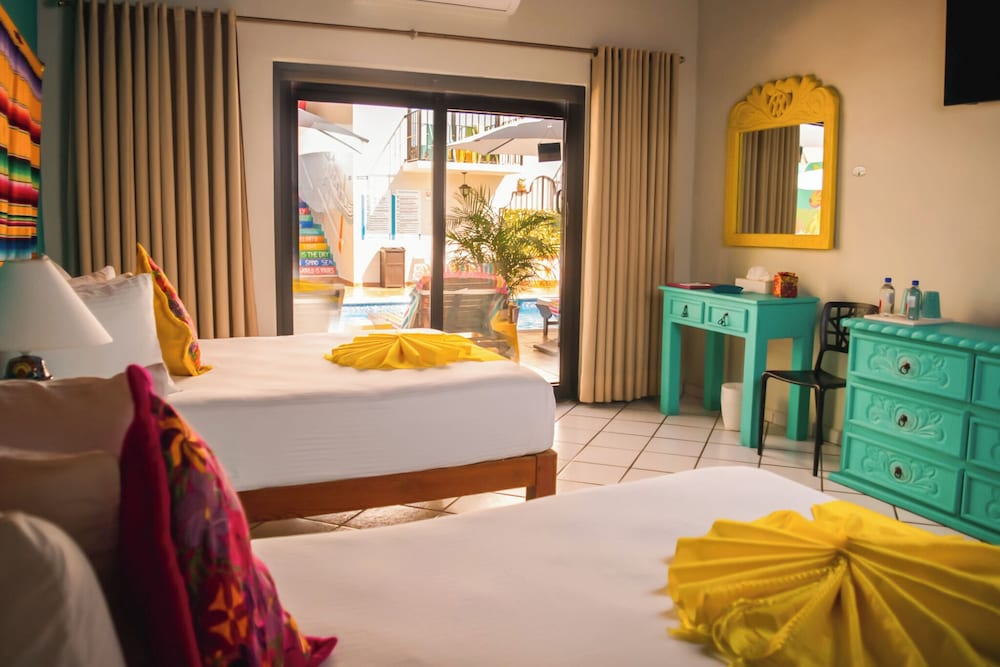 Standard Room, 2 Double Beds