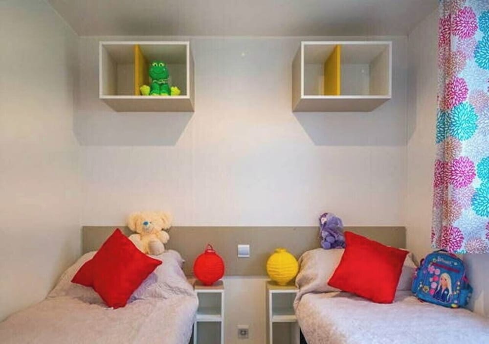 Comfort Mobile Home, 2 Bedrooms photo 2