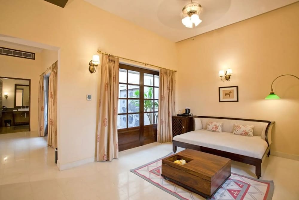 Majestic Suite Room photo 2