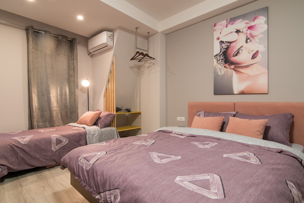 Deluxe Triple Room - Photo 11