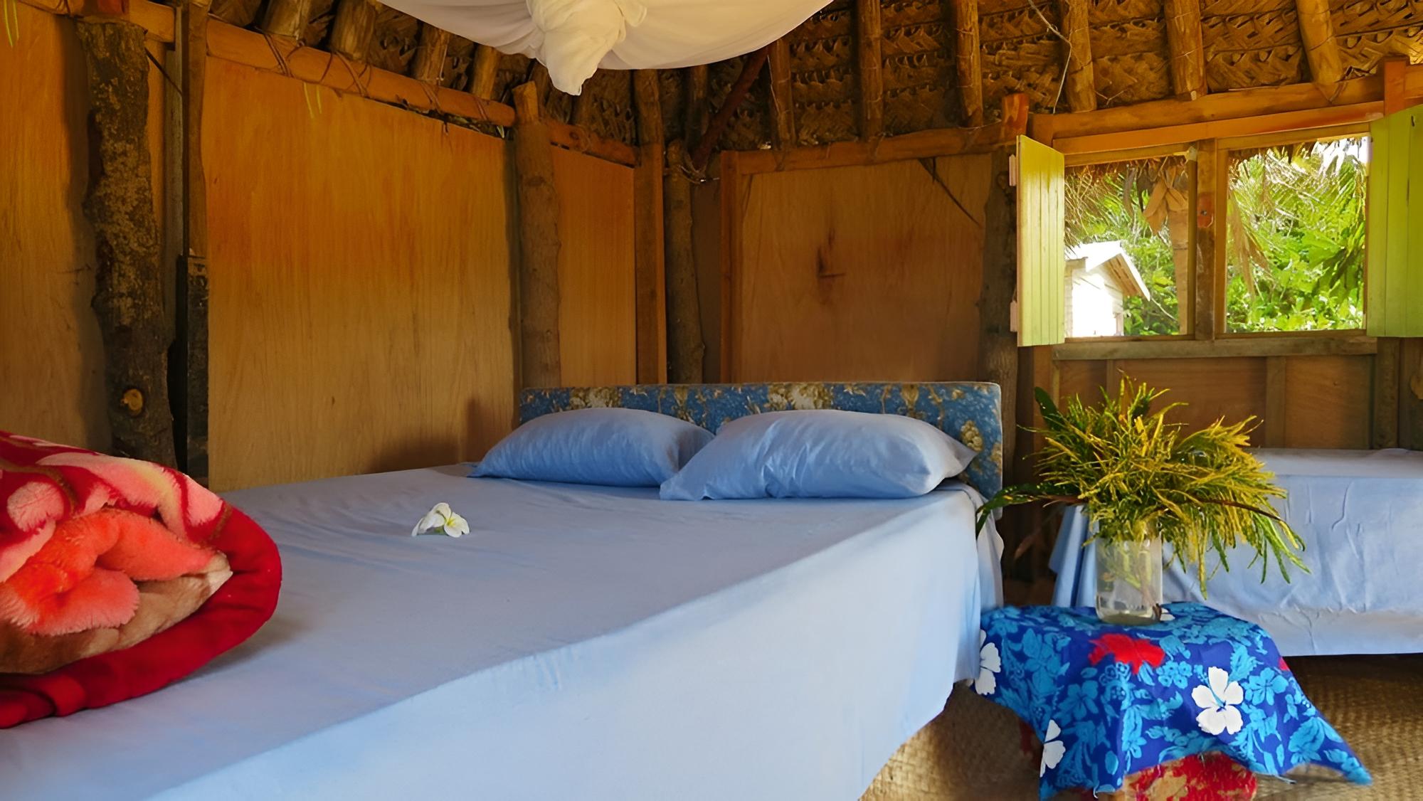 Traditional Cabin, Ocean View photo 2