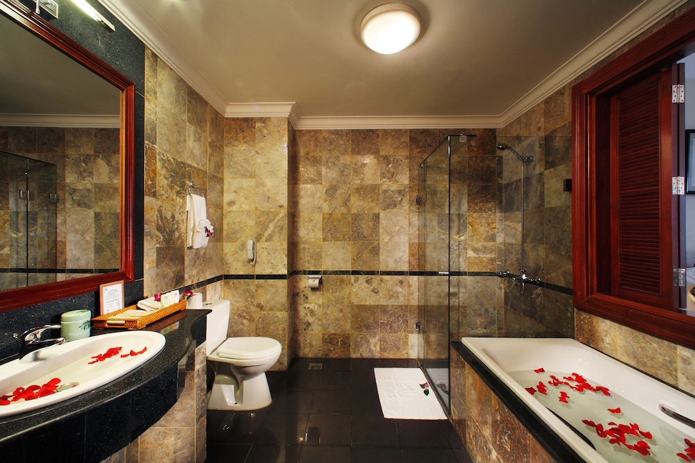 Premium Room, City View - Photo 2