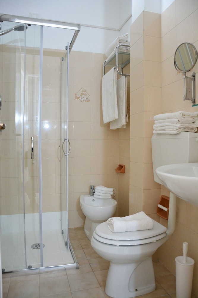 Superior Double or Twin Room photo 3