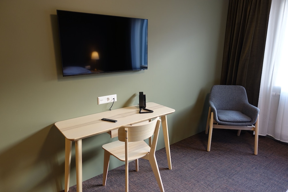 Standard Double or Twin Room - Photo 4