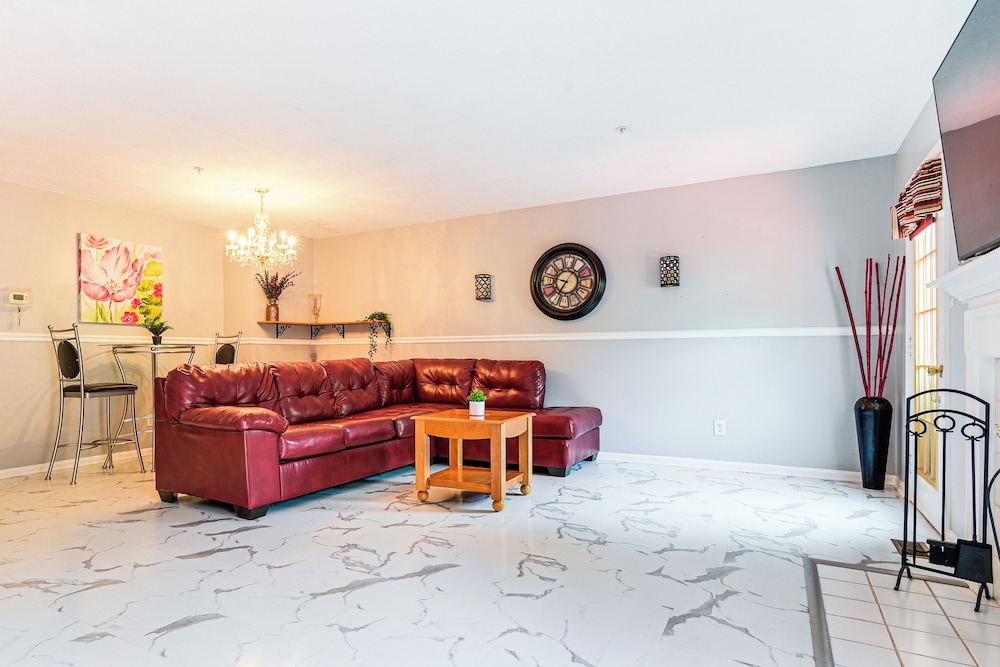 Apartment (3 Bedrooms) photo 1
