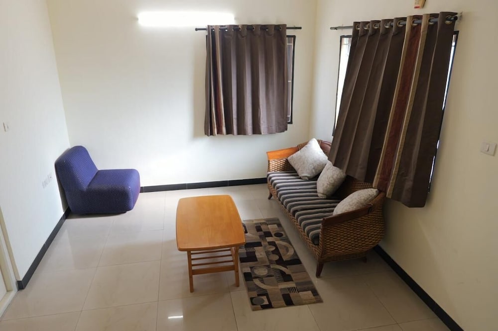 Club Room photo 3